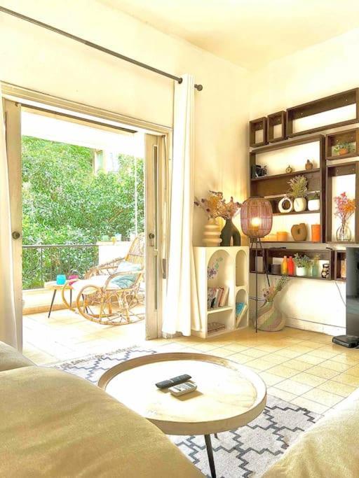 כפר בלב העיר ביותר בתל אביב Apartment Tel Aviv